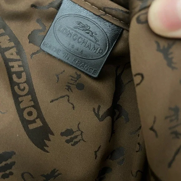 Longchamp Men’s Black Leather Pouch - Picture 9 of 11